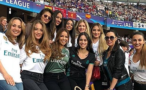 El detalle que llama la atención en la fotografía de las «WAGs» del Real Madrid