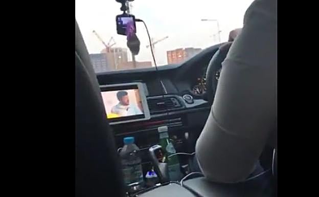 El enorme peligro al volante en un coche de Uber grabado por un pasajero