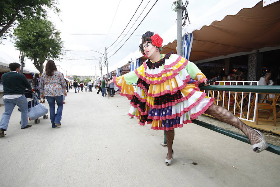 La afluencia de visitantes aumenta conforme se van acercando los días grandes de las fiestas. Para ver todas las fotografías de este Corpus, pulsa en el siguiente enlace.