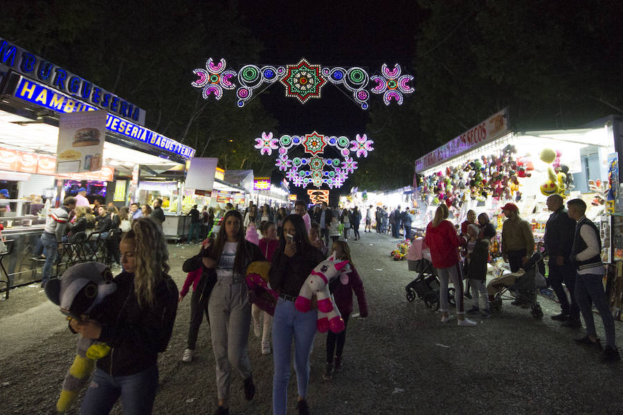 La afluencia de visitantes aumenta conforme se van acercando los días grandes de las fiestas. Para ver todas las fotografías de este Corpus, pulsa en el siguiente enlace.