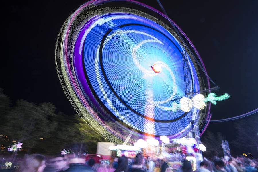 La afluencia de visitantes aumenta conforme se van acercando los días grandes de las fiestas. Para ver todas las fotografías de este Corpus, pulsa en el siguiente enlace.