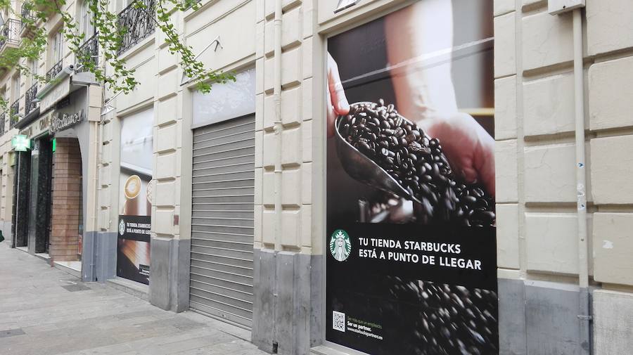 Está ubicado en Gran Vía, número 4