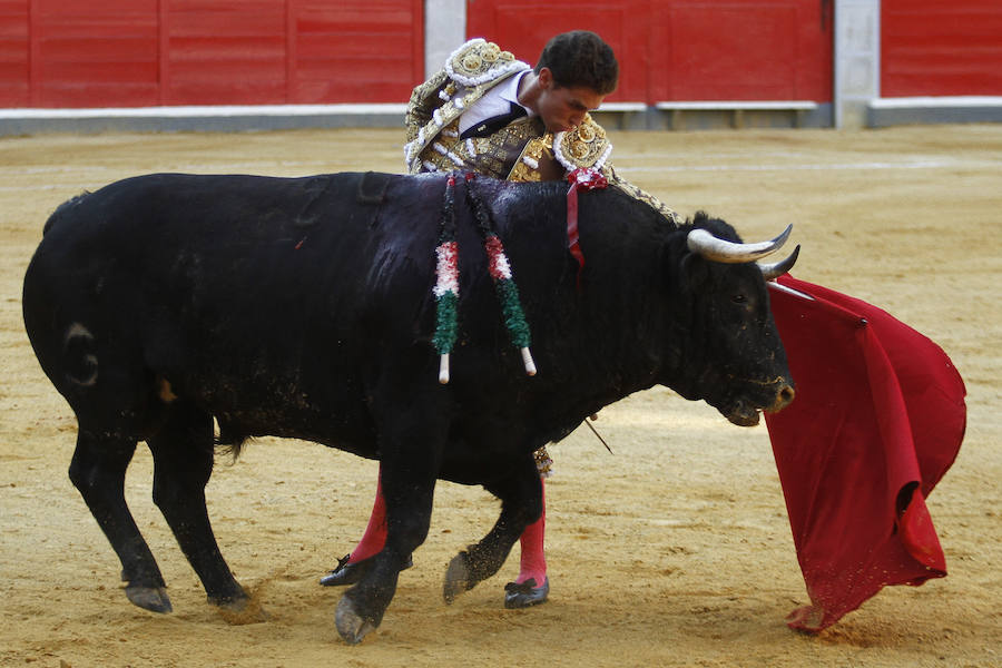 Las mejores imágenes de la corrida de toros de ayer