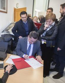 Imagen secundaria 2 - Rules, la línea de Caparacena-Baza-La Ribina y la intervención del Ayuntamiento de Granada, en el horizonte. 