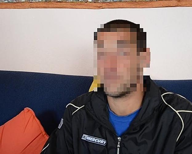 Antonio es el primer hombre transexual que pasa por la casa 'Abrazar' de Alfa.