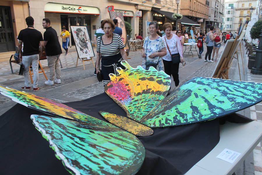 Cientos de jienenses salieron a la calle para asistir a alguna de las 70 actividades organizadas