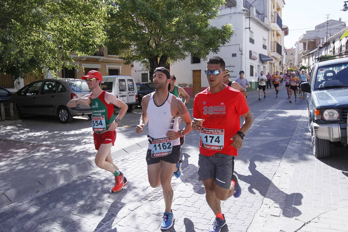 Manuel Santiago y Claudia Estévez se sobreponen al calor en Dúrcal