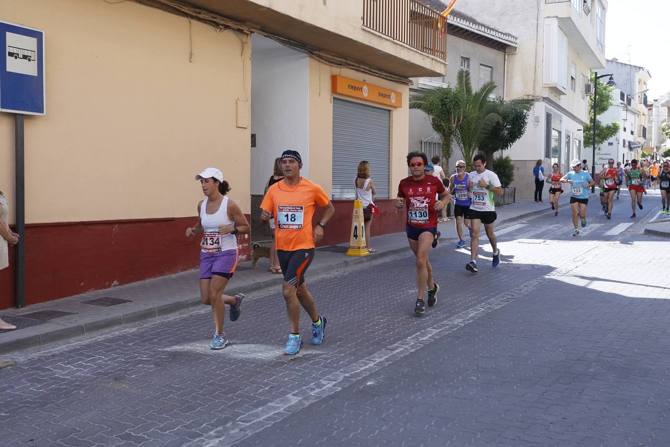 Manuel Santiago y Claudia Estévez se sobreponen al calor en Dúrcal