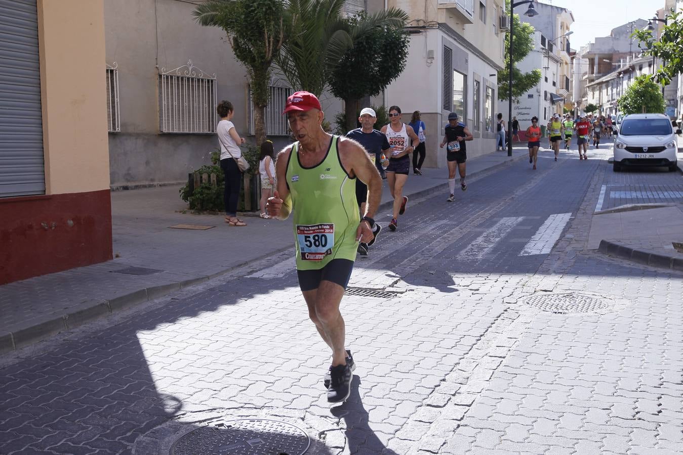 Manuel Santiago y Claudia Estévez se sobreponen al calor en Dúrcal