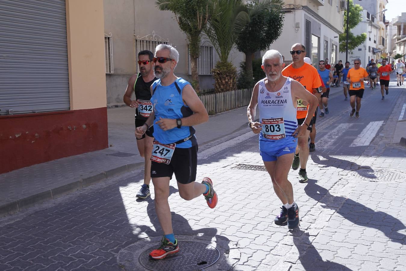 Manuel Santiago y Claudia Estévez se sobreponen al calor en Dúrcal