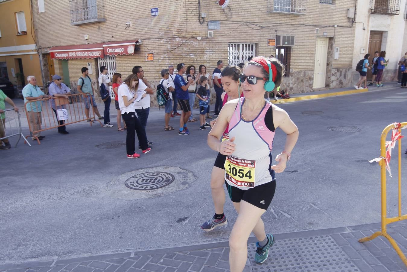 Manuel Santiago y Claudia Estévez se sobreponen al calor en Dúrcal