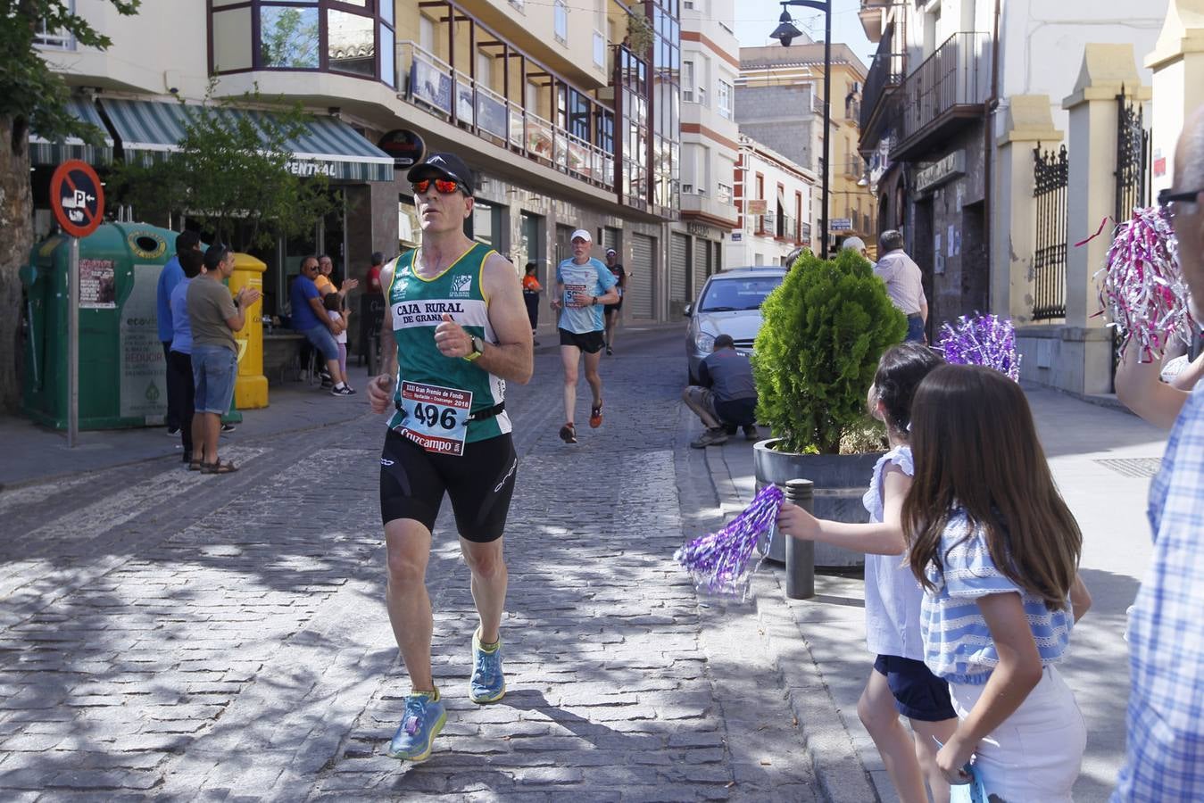 Manuel Santiago y Claudia Estévez se sobreponen al calor en Dúrcal