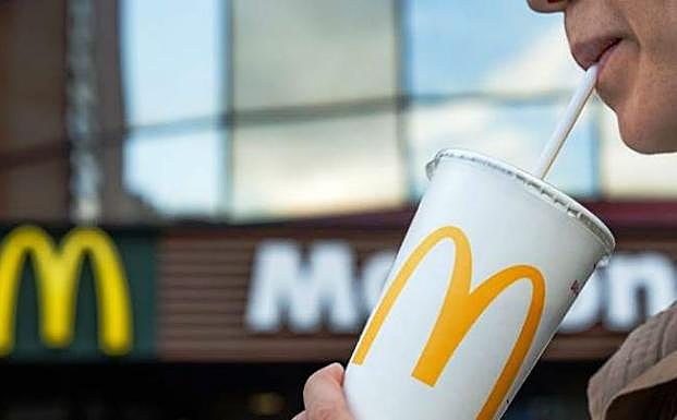 El revulsivo cambio de McDonald's en sus pajitas: no serán como antes