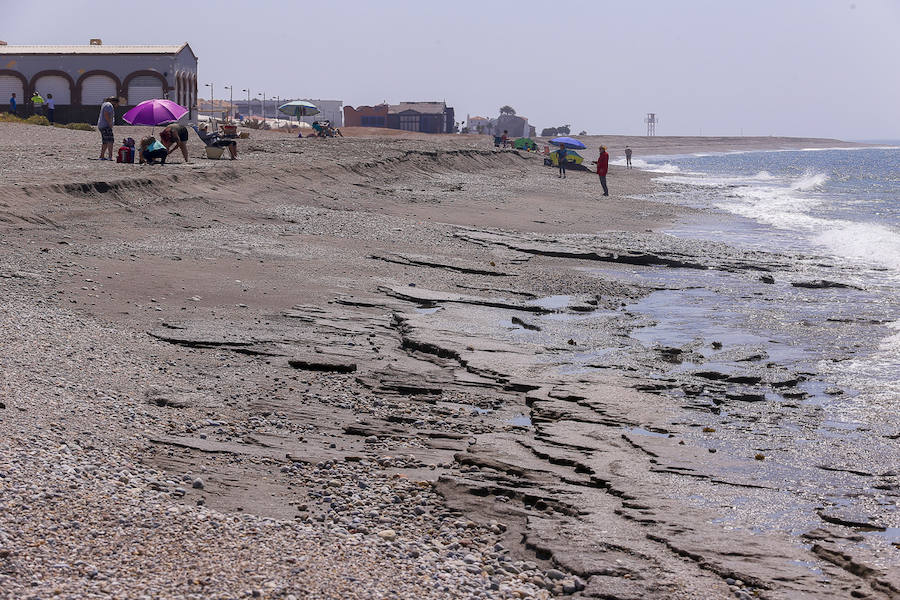 El cambio de Gobierno deja a las playas sin la puesta a punto para el verano