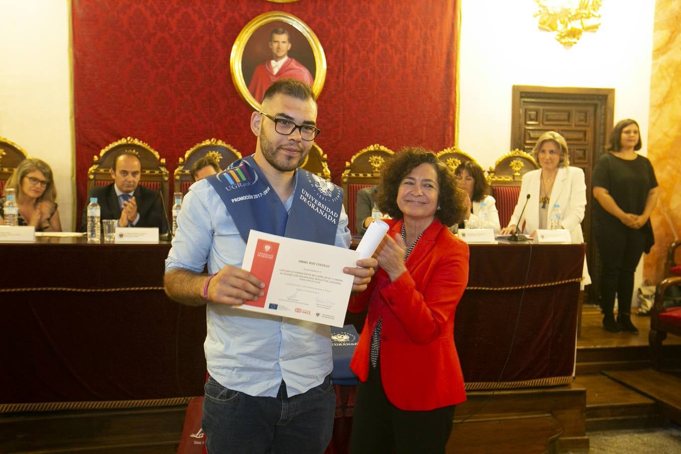 La Facultad de Derecho acoge el acto de graduación del primer diploma de inclusión social y laboral de estas características en la Universidad granadina