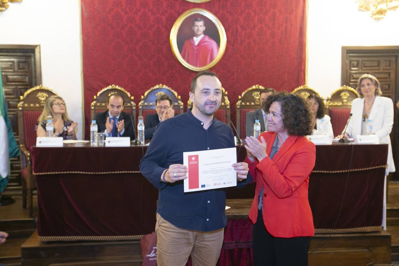 La Facultad de Derecho acoge el acto de graduación del primer diploma de inclusión social y laboral de estas características en la Universidad granadina