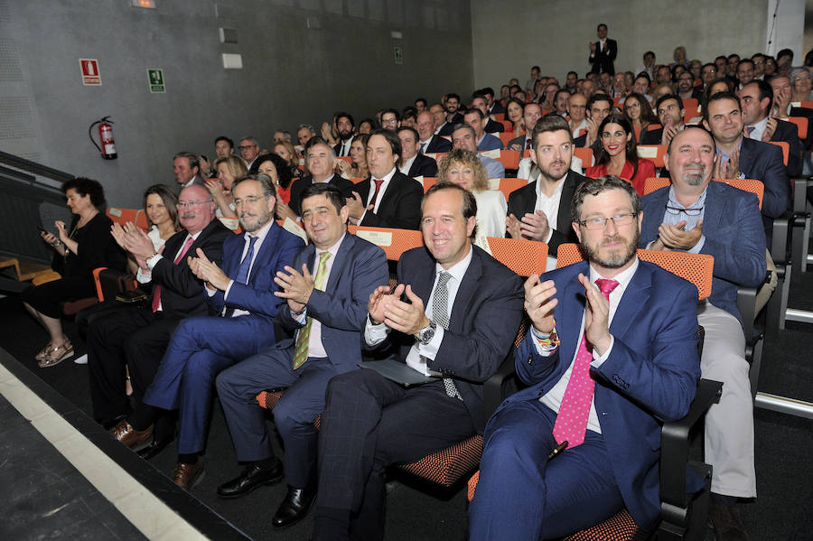 En la entrega de los IDEALES hubo emoción, risas y en los discursos también hubo cabida para las reivindicaciones