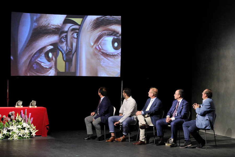En la entrega de los IDEALES hubo emoción, risas y en los discursos también hubo cabida para las reivindicaciones