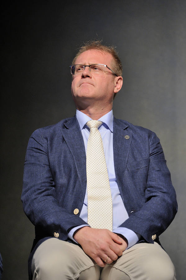 En la entrega de los IDEALES hubo emoción, risas y en los discursos también hubo cabida para las reivindicaciones