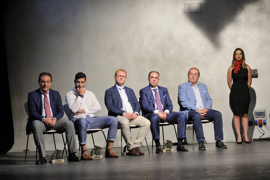 En la entrega de los IDEALES hubo emoción, risas y en los discursos también hubo cabida para las reivindicaciones