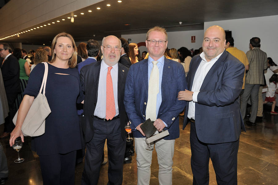 En la entrega de los IDEALES hubo emoción, risas y en los discursos también hubo cabida para las reivindicaciones