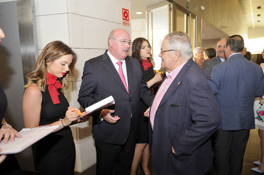 En la entrega de los IDEALES hubo emoción, risas y en los discursos también hubo cabida para las reivindicaciones