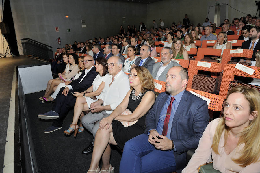 En la entrega de los IDEALES hubo emoción, risas y en los discursos también hubo cabida para las reivindicaciones