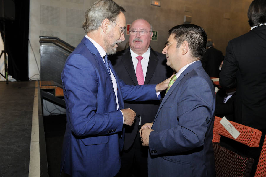 En la entrega de los IDEALES hubo emoción, risas y en los discursos también hubo cabida para las reivindicaciones