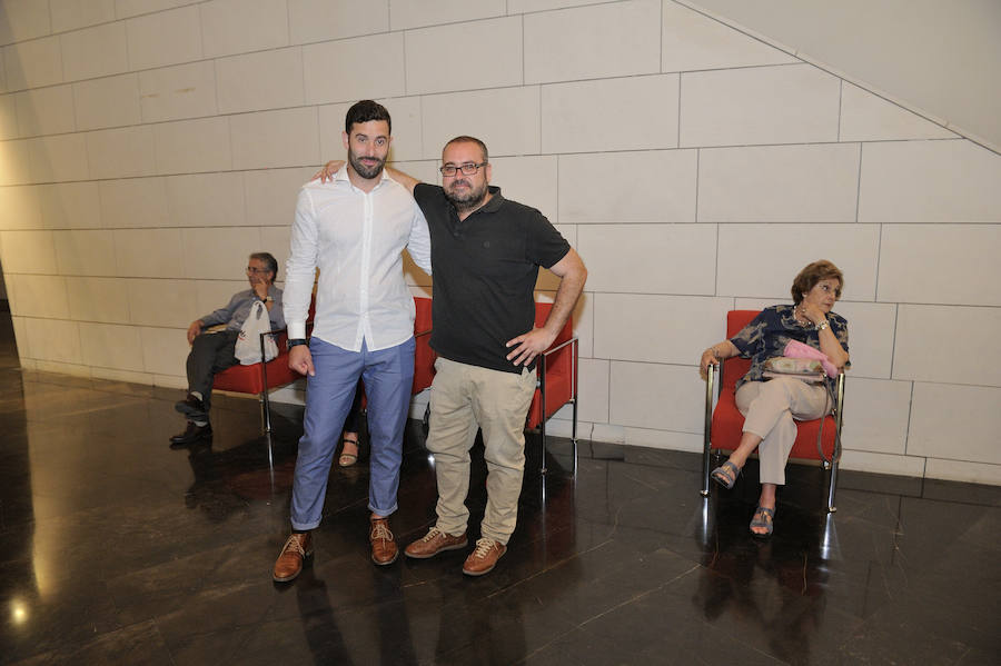 En la entrega de los IDEALES hubo emoción, risas y en los discursos también hubo cabida para las reivindicaciones