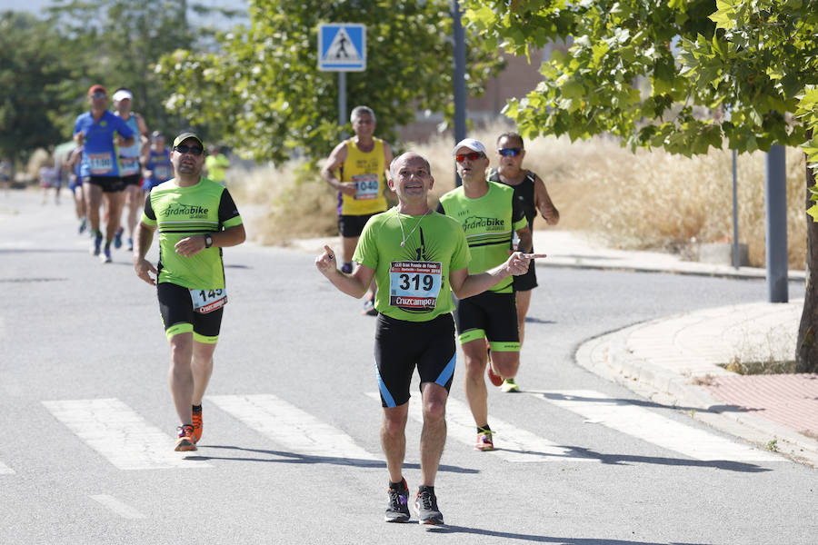 Juan Pérez y Petersson se llevan la victoria en Gójar, en una carrera que ha reunido a más de 700 corredores