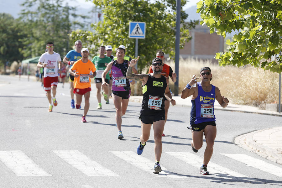 Juan Pérez y Petersson se llevan la victoria en Gójar, en una carrera que ha reunido a más de 700 corredores