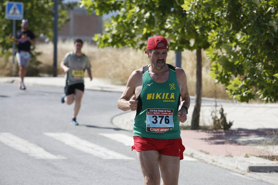 Juan Pérez y Petersson se llevan la victoria en Gójar, en una carrera que ha reunido a más de 700 corredores