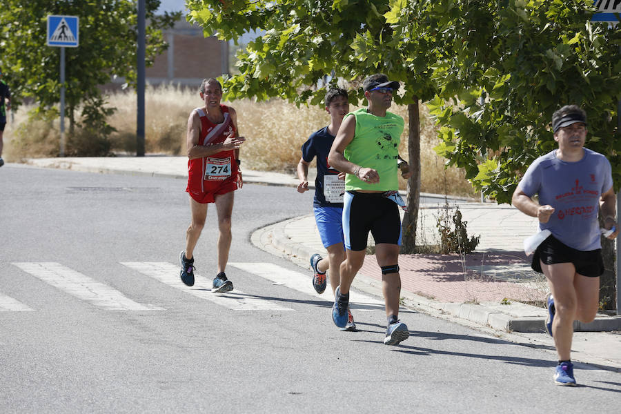 Juan Pérez y Petersson se llevan la victoria en Gójar, en una carrera que ha reunido a más de 700 corredores