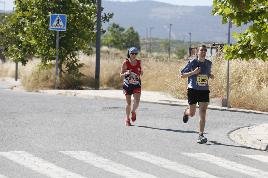 Juan Pérez y Petersson se llevan la victoria en Gójar, en una carrera que ha reunido a más de 700 corredores