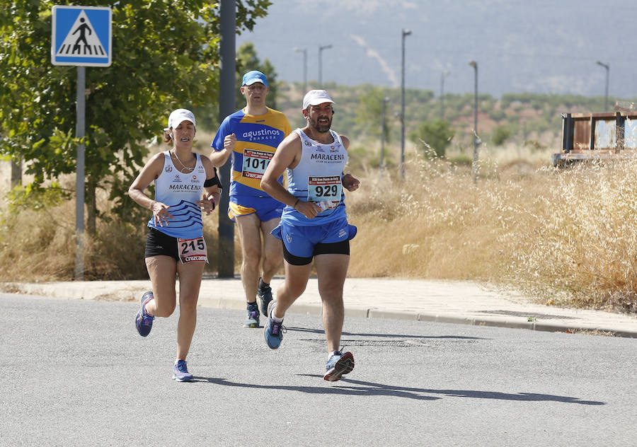 Juan Pérez y Petersson se llevan la victoria en Gójar, en una carrera que ha reunido a más de 700 corredores