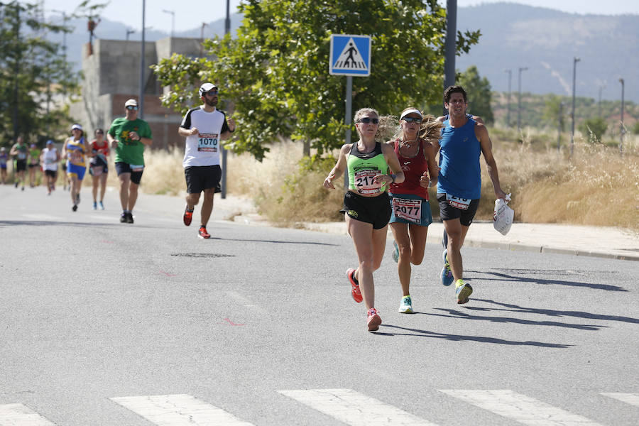 Juan Pérez y Petersson se llevan la victoria en Gójar, en una carrera que ha reunido a más de 700 corredores