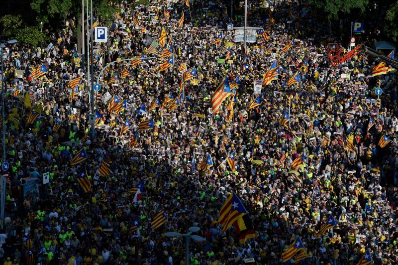 El expresident Puigdemont respalda en un mensaje desde Hamburgo la convocatoria de la ANC, Òmnium Cultural y la Asociación de Derechos Civiles de Cataluña