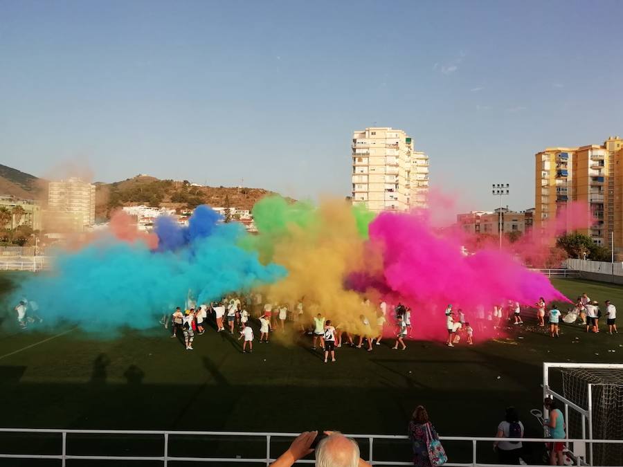 El anejo de Motril celebra la II Color Run; una combinación perfecta de fiesta y deporte