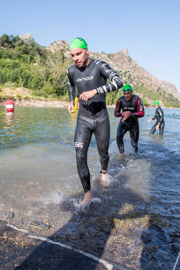 Las mejores imágenes de esta espectacular carrera entre Pradollano y La Hoya de la Mora.
