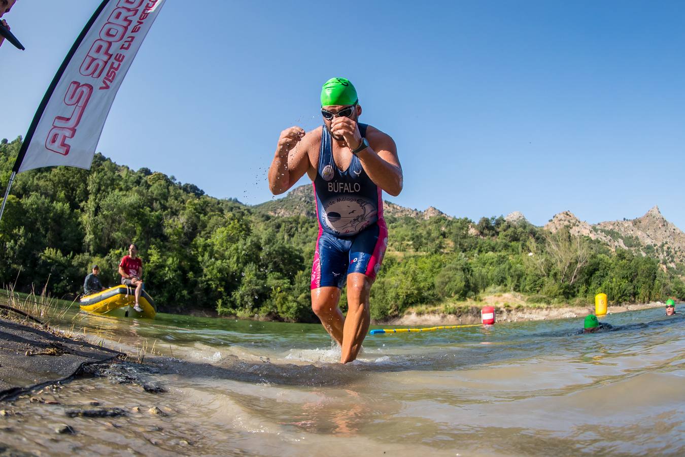 Las mejores imágenes de esta espectacular carrera entre Pradollano y La Hoya de la Mora.