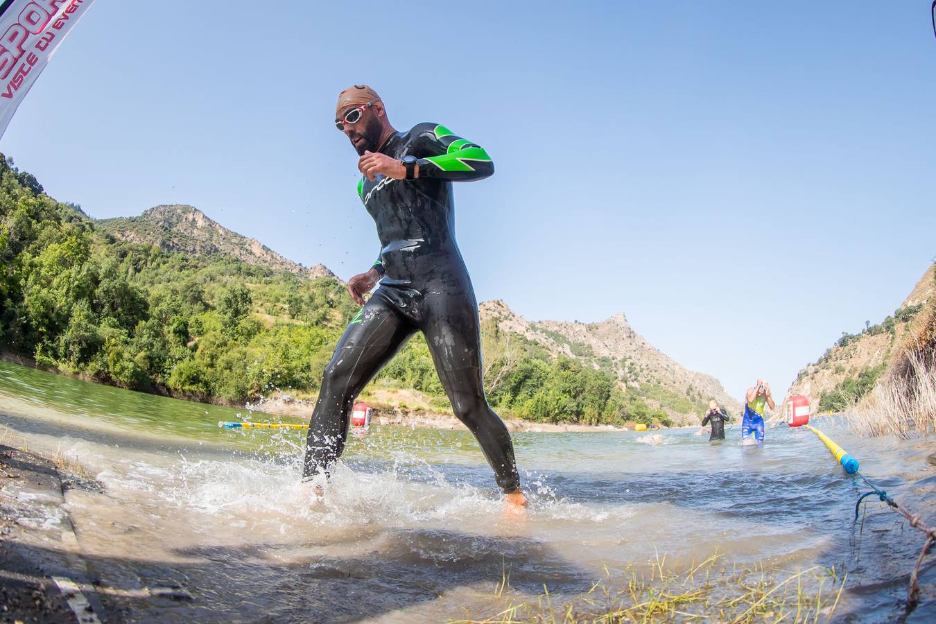 Las mejores imágenes de esta espectacular carrera entre Pradollano y La Hoya de la Mora.