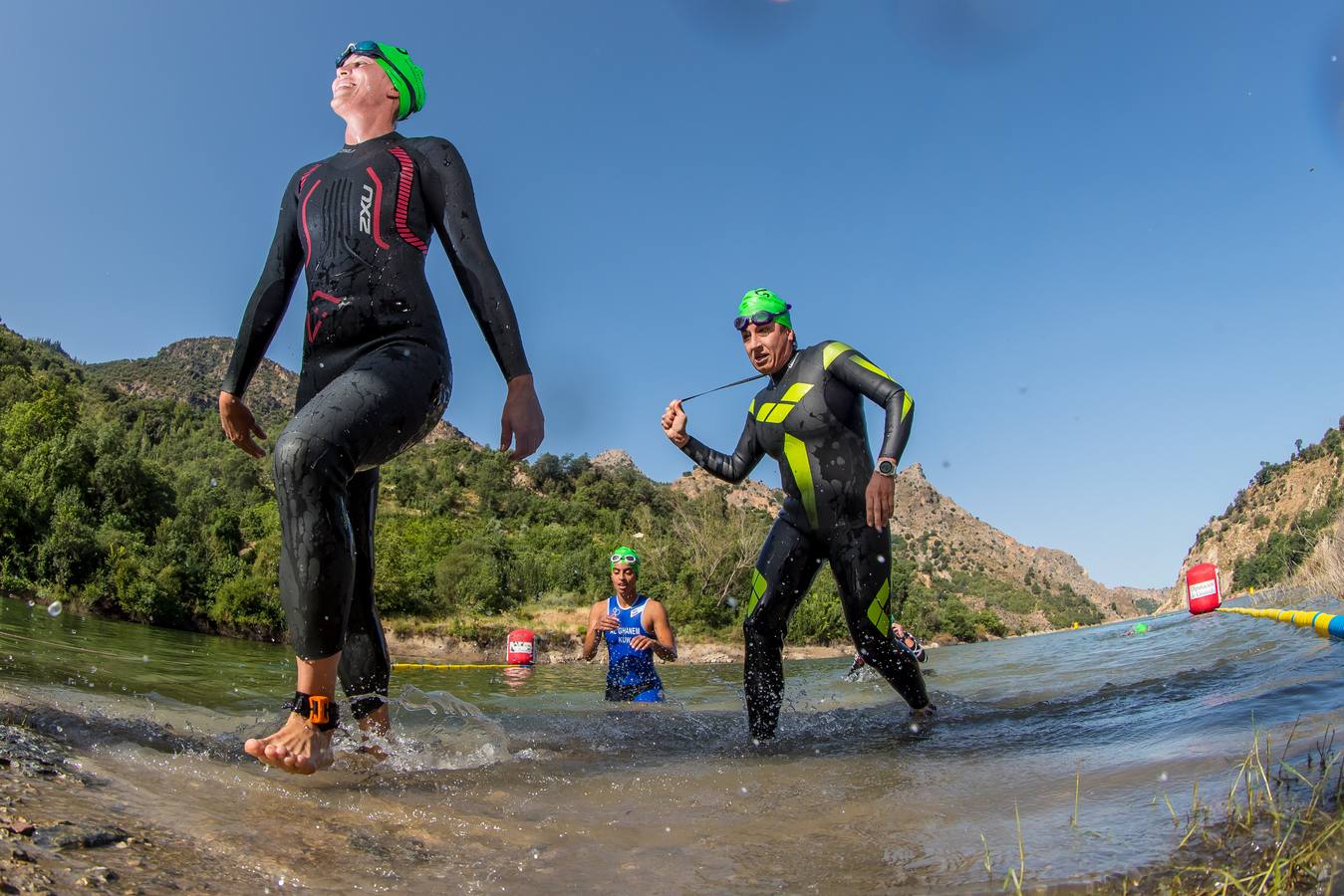 Las mejores imágenes de esta espectacular carrera entre Pradollano y La Hoya de la Mora.