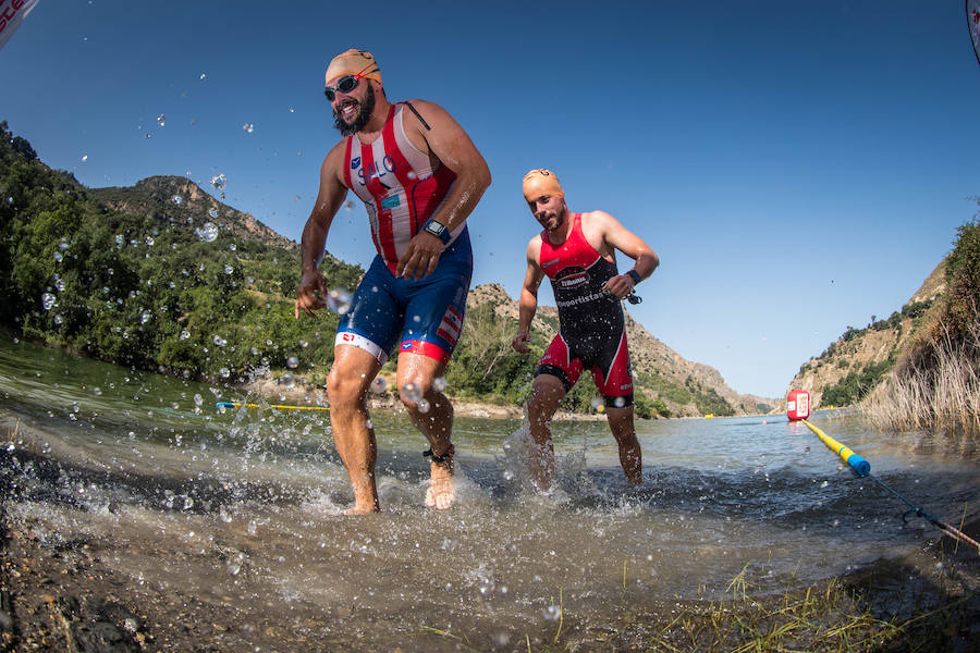 Las mejores imágenes de esta espectacular carrera entre Pradollano y La Hoya de la Mora. (Galería en actualización | Iremos añadiendo imágenes conforme avance la carrera)