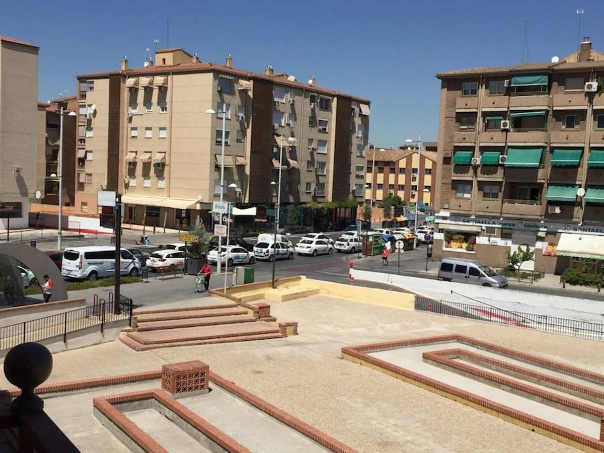 Ha tenido lugar una «marcha lenta» que ha atravesado la avenida Andalucía, Gran Vía y ha llegado hasta el Palacio de Congresos