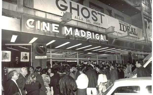 El Madrigal, el superviviente de los grandes cines de Granada