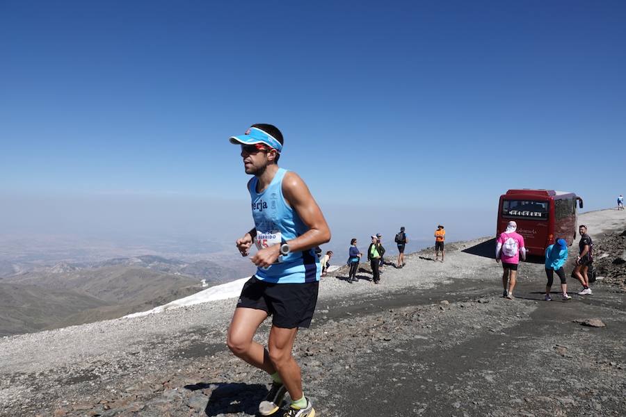 Las imágenes de la dureza de una carrera famosa en todo el mundo