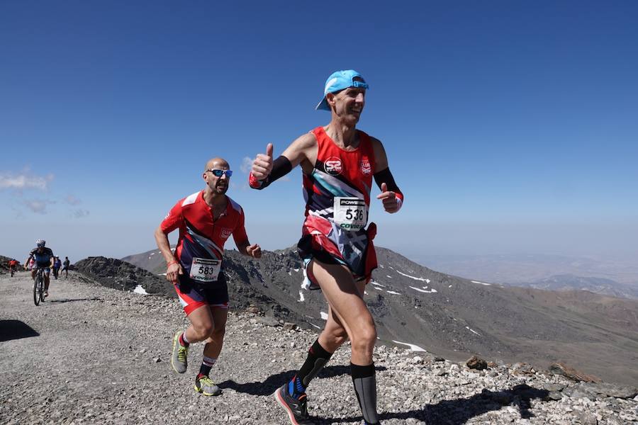 Las imágenes de la dureza de una carrera famosa en todo el mundo