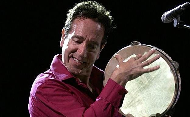 Eliseo Parra en uno de sus conciertos. 