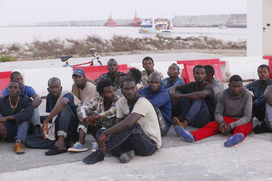 Entre ellos 50 mujeres y nueve niños de corta edad