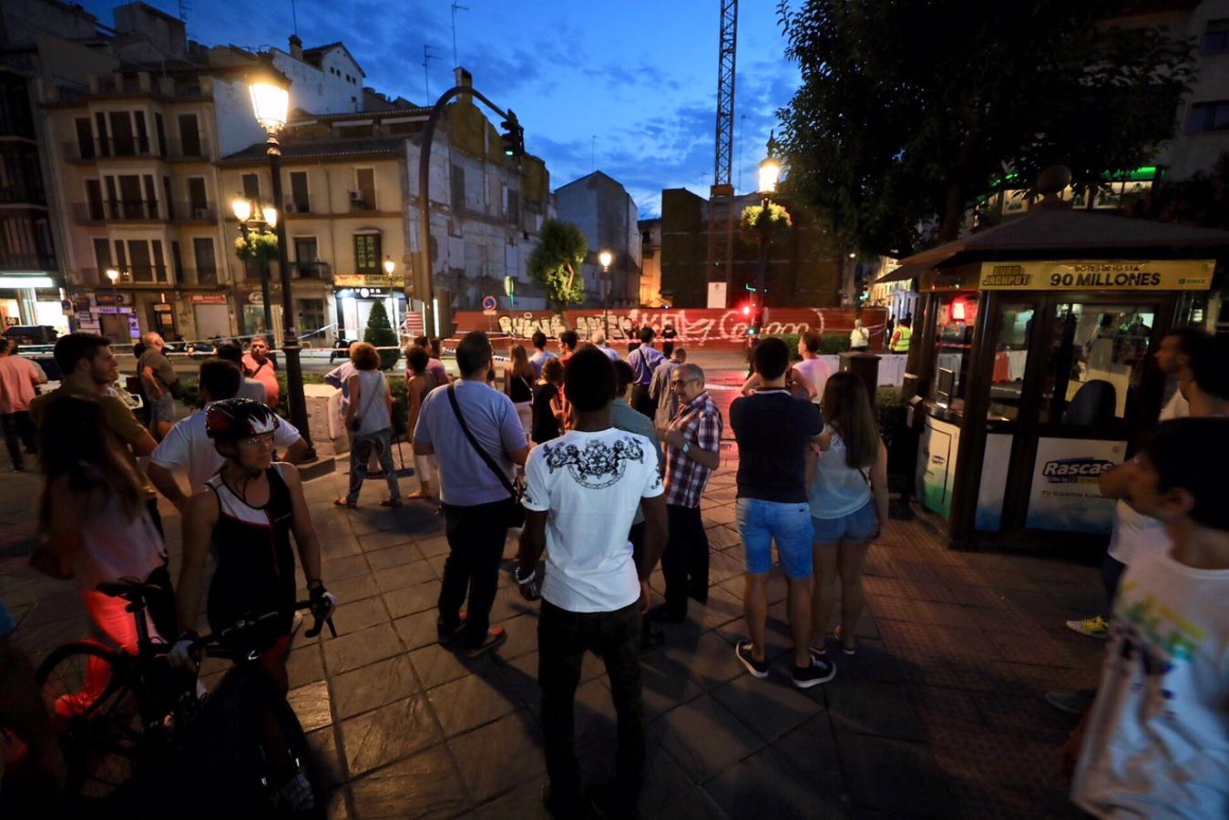 El agua del Darro se está filtrando y afecta a los cimientos del nuevo inmueble que se está construyendo en el solar